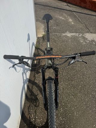 Bicicleta Berria Mako 8.1 Green Jungle 2024