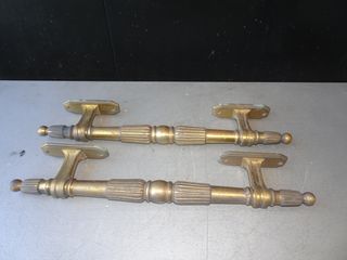 Tiradores de bronce antiguos