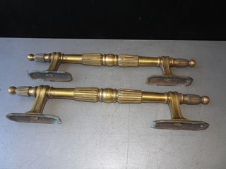 Tiradores de bronce antiguos