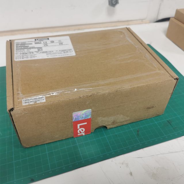 ThinkPad Thunderbolt 4 Dock 40B0 + Fuente 300W