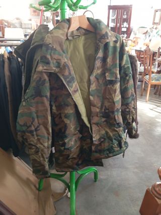 Cazadora camuflaje