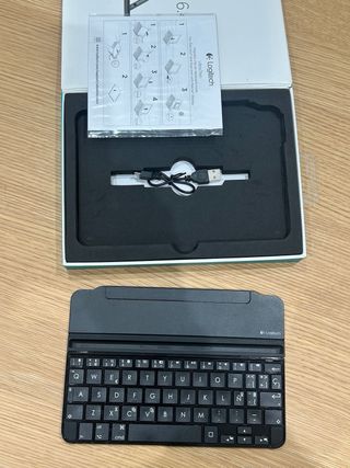 Teclado Logitech Ultrathin iPad Mini
