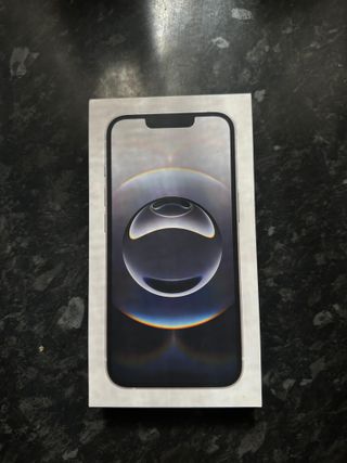 iPhone 16e