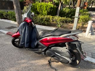 Piaggio Beverly 350 Sport Touring 16.288 km