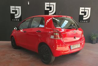 Toyota Yaris 2010