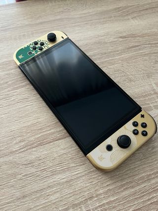 Nintendo Switch OLED Edición Limitada Zelda