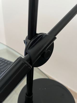 Trípode móvil ajustable