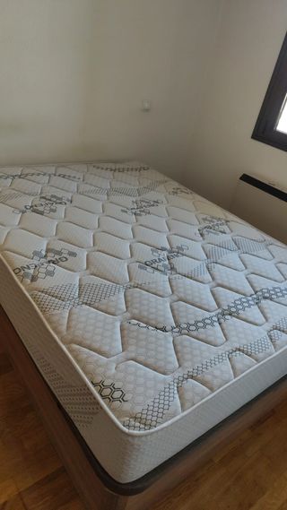 LIQUIDACIÓN colchón viscoelástico muelles NUEVO