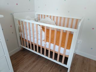 Cuna colecho Trama Nona