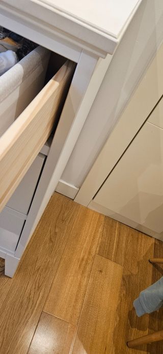 Cómoda IKEA Grande.