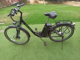 Bicicleta Eléctrica Paseo Negra