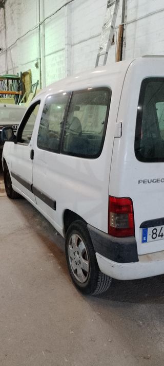 Furgoneta para piezas