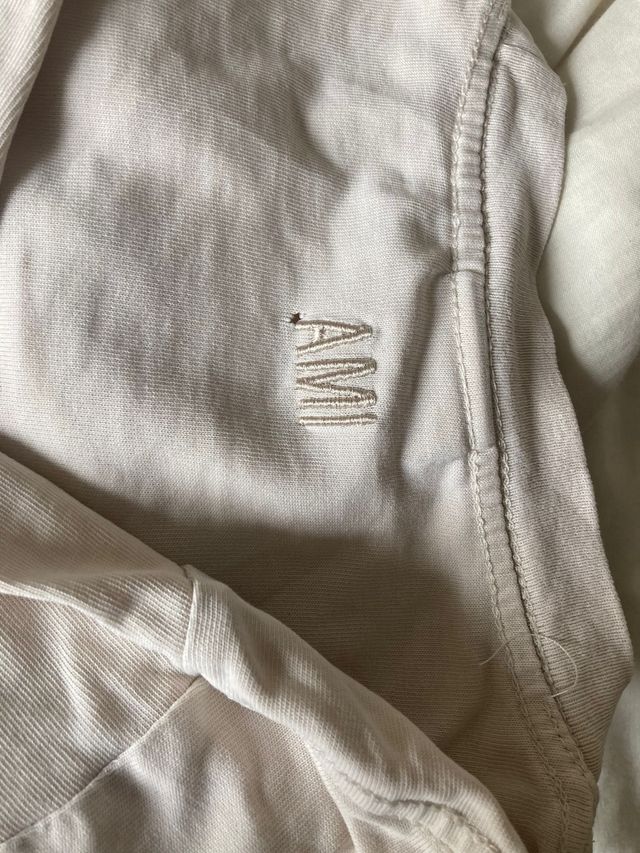 Camiseta AMI Paris Logo Corazón Talla L Beige