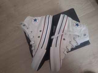 Zapatillas Bota Converse Blancas N° 31
