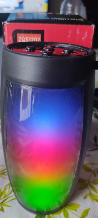 Altavoz Portátil ZQS1201 con Luces LED