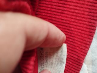 Sudadera Zara roja con lentejuelas