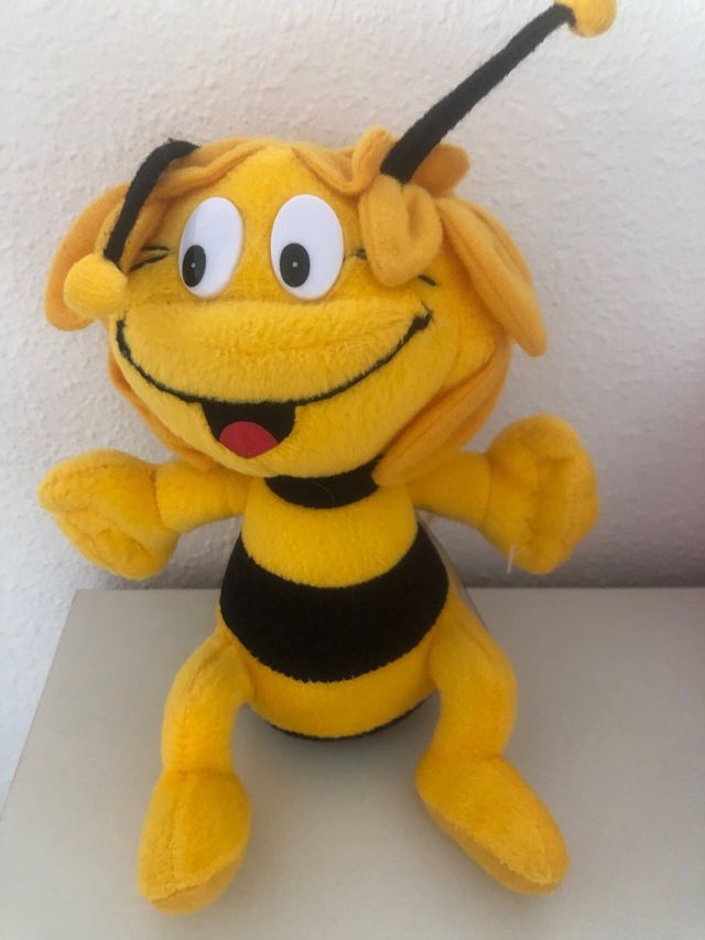 Set di peluche: Maya the Bee, Eeyore, Hello Kit