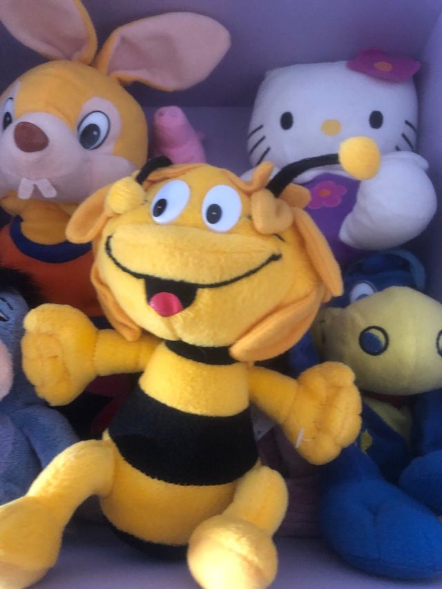 Set di peluche: Maya the Bee, Eeyore, Hello Kit