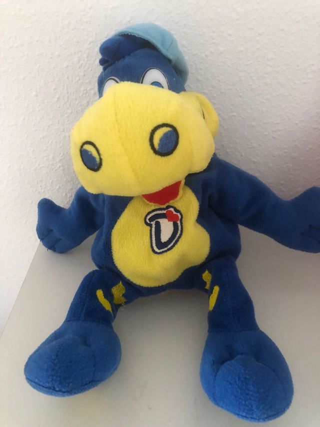 Set di peluche: Maya the Bee, Eeyore, Hello Kit