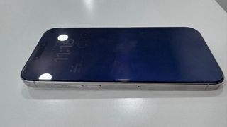 iPhone 16 Pro Max prácticamente nuevo 