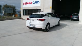 134€/mes 110.000kms Etiqueta C Opel Astra 2018