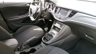 134€/mes 110.000kms Etiqueta C Opel Astra 2018