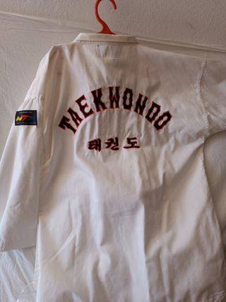 Kimono Taekwondo Daedo competición niñ@
Talla 8-12