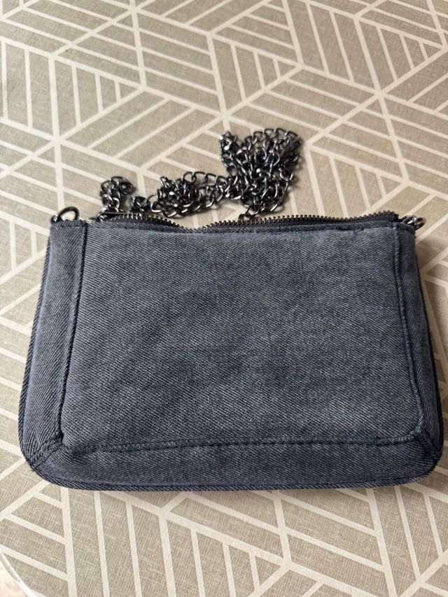 Bolso pequeño gris