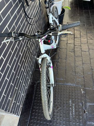 Bicicleta Rockrider Blanca