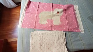 Lenzuolo singolo per sotto con cuoricini rosa