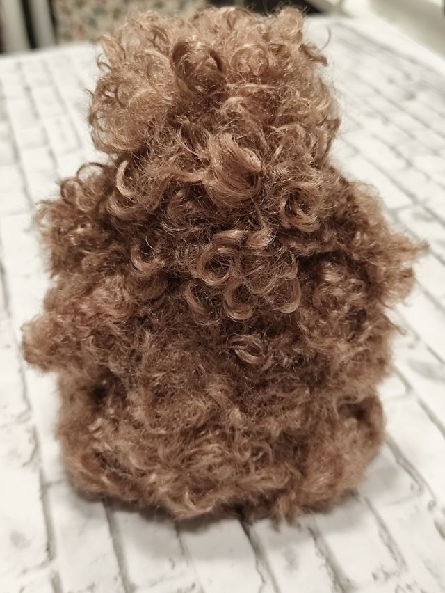 Pecora peluche fatta a mano