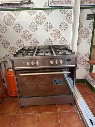 Cocina de gas con horno