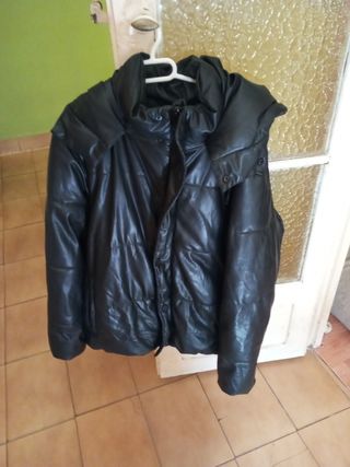 Cazadora polipiel mujer negra