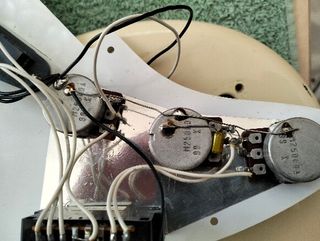 Fender Stratocaster MIJ 1987/88 ST-33R