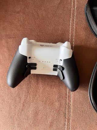 Mando Xbox Elite Series 2 Starfield
