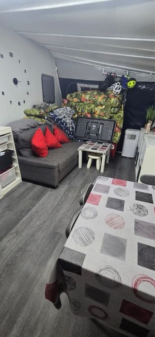 Caravan fija en Camping Más Sant Josep