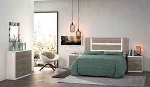 Cómoda de madera con 4 cajones