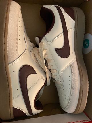 Nike Court Vision LO Blanco y Marrón