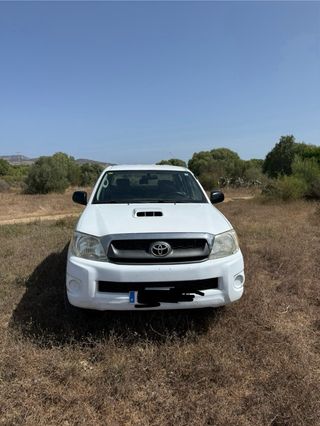 Toyota Hilux 2011