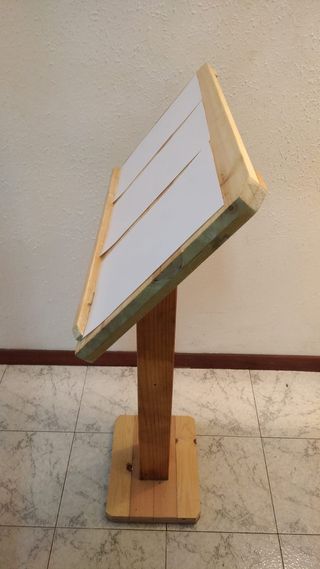 Atril Portamenús Madera 3 Hojas A4