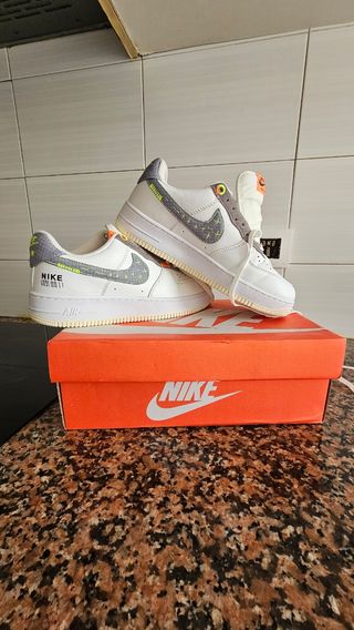 Nike Air Force  Blanco Gris Naranja
