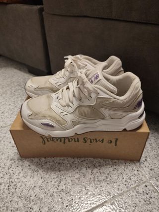 New Balance Bambas Beige