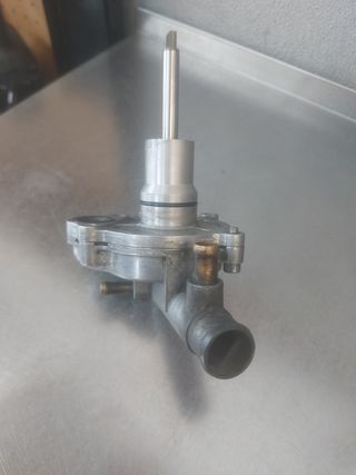 Bomba de agua Suzuki Burgman 650 (2003)