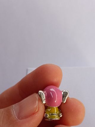 Charm Enano