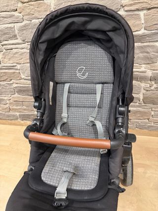 Carrito de bebé Jane Crosswalk color gris 2019