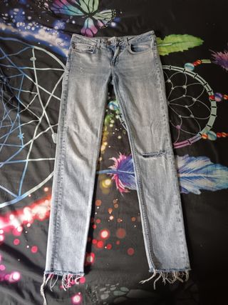 Vaqueros pitillo Zara Talla 34
