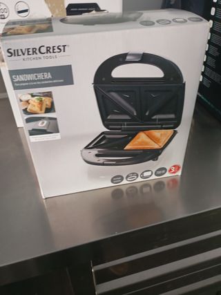Sandwichera Silver Crest 700W