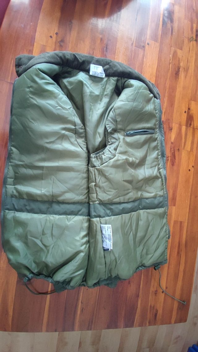 Chaleco de caza verde