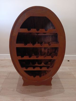Botellero de madera estilo barril