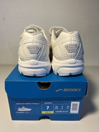 Brooks Addiction Walker V-Strap 2 Donna bianco